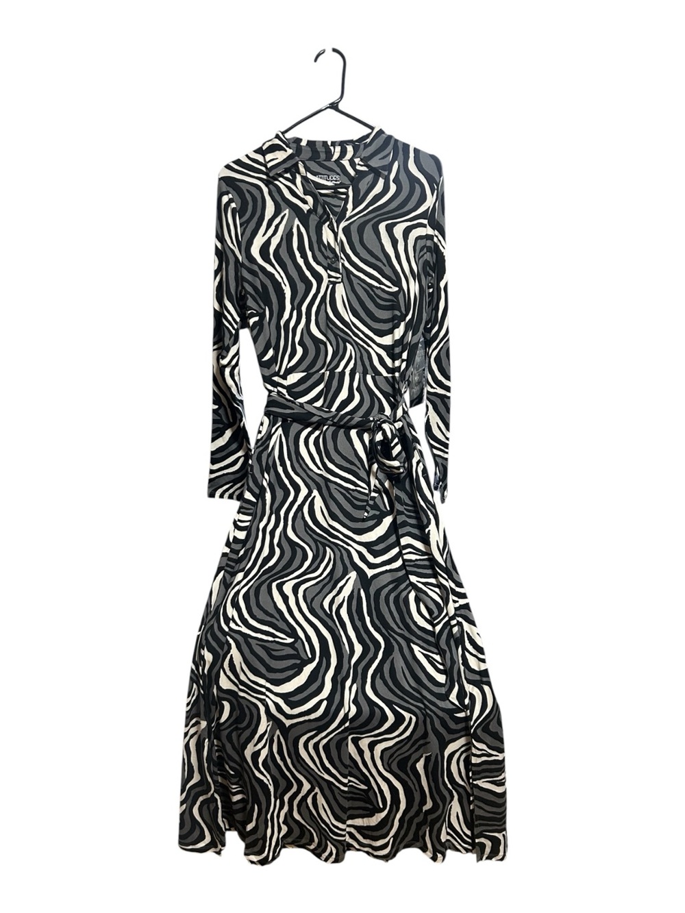 NWT Attitudes by Renee Women's Dresses With Control Printed Jersey Maxi Dress